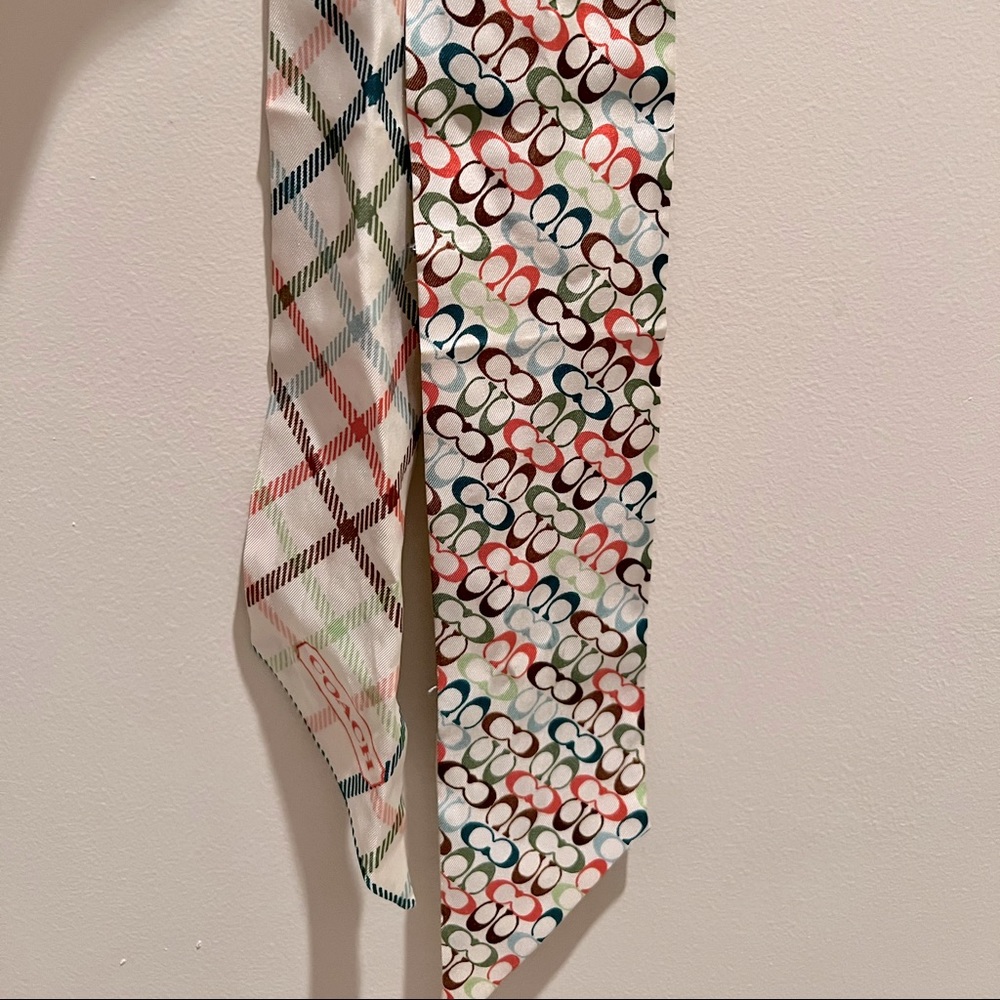 Authentic coach silk twilly style scarf EUC